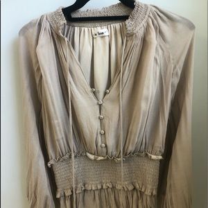 Neutral Button front closure blouse